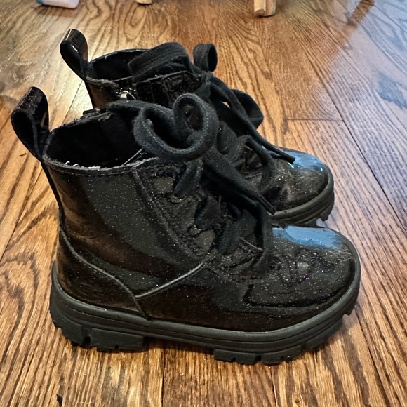 Uggs glitter boots-toddler girl - Picture 4 of 6